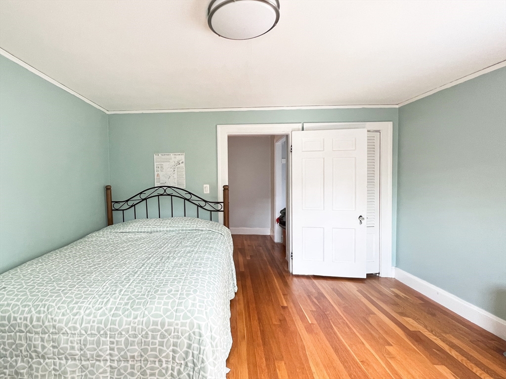 31 Grassmere Road Brookline, MA 02467 - Photo 18 of 24