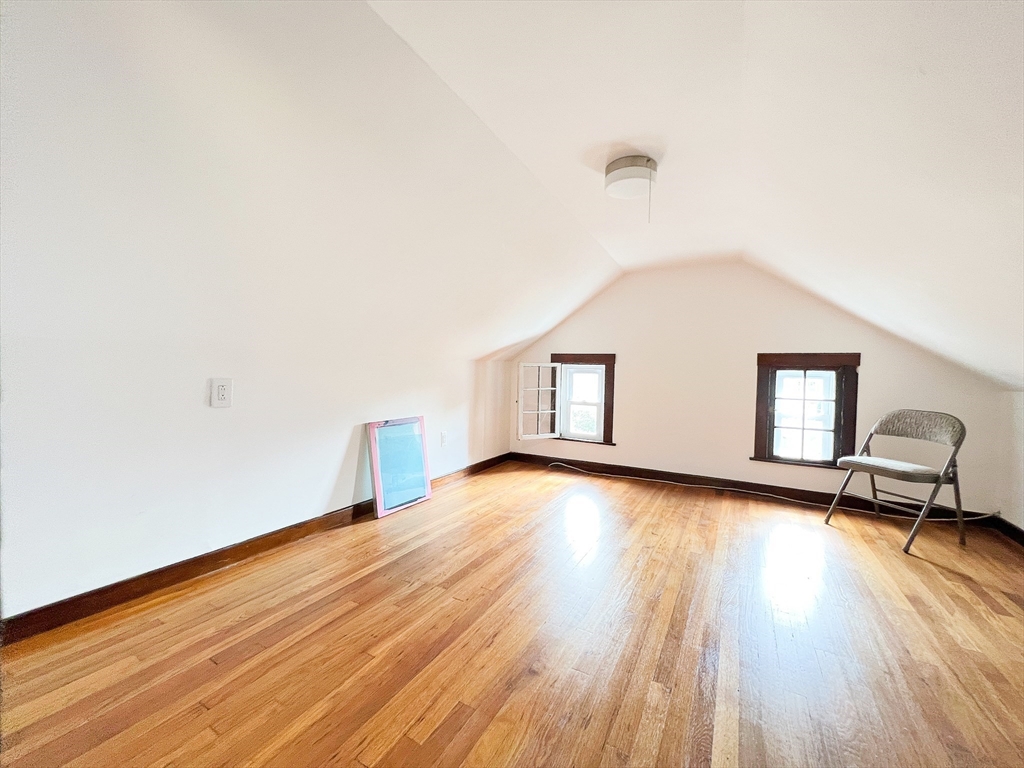 31 Grassmere Road Brookline, MA 02467 - Photo 20 of 24