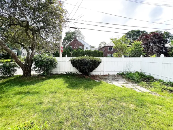 $6,500 | 31 Grassmere Road, Brookline, MA 02467