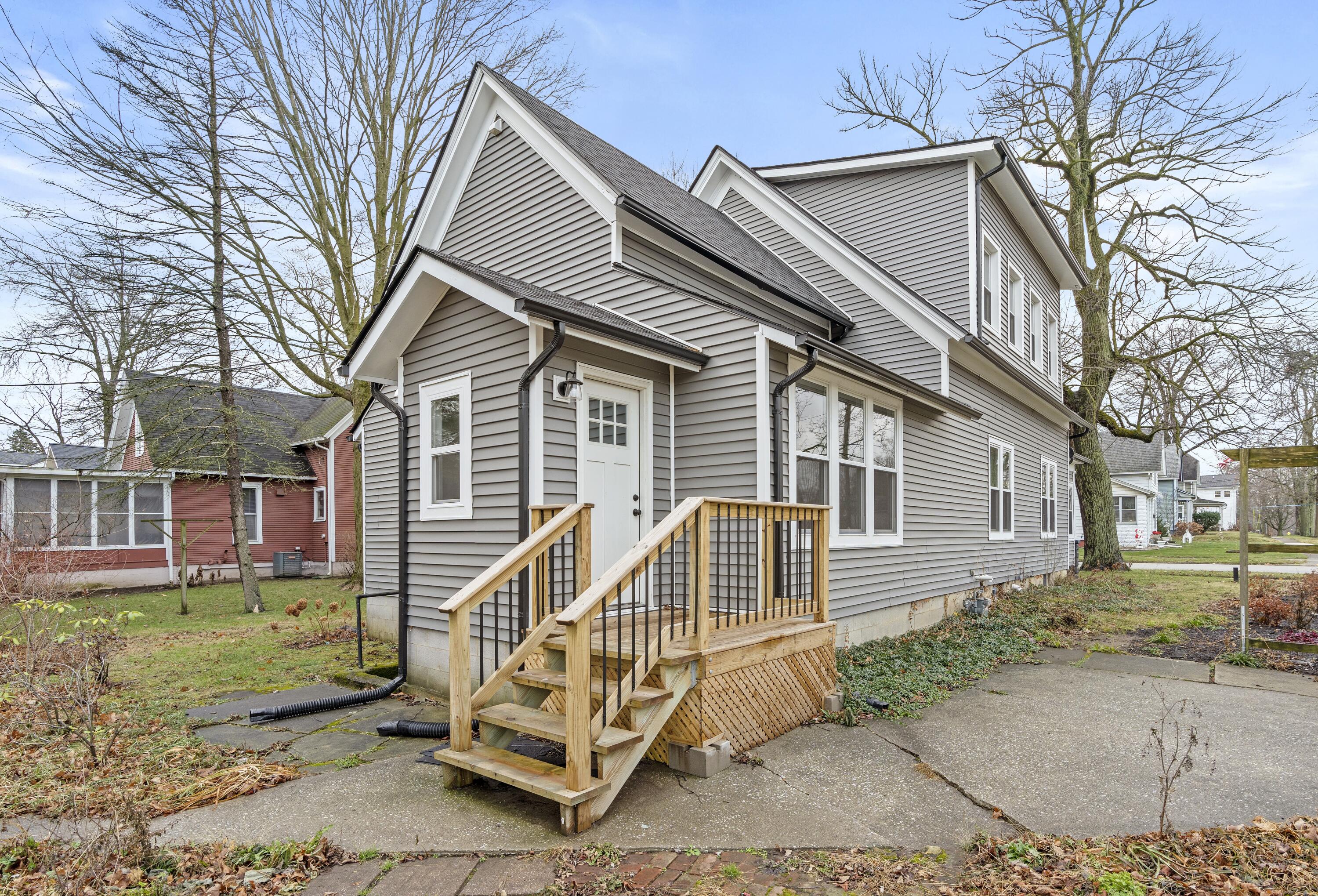 601 Institute Street Valparaiso, IN 46383 - Photo 9 of 26 3000x2039