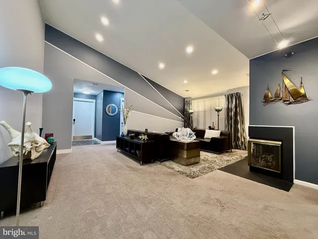 $460,000 | 110 Lowell Court, Unit 9, Princeton, NJ 08540