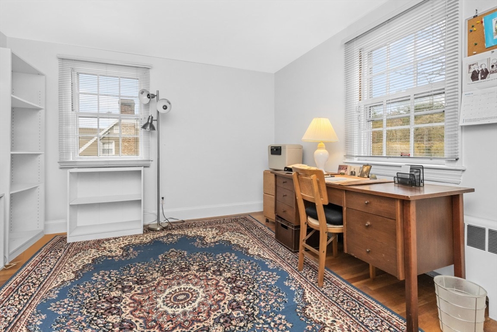 116 Winslow Road Newton, MA 02461 - Photo 10 of 18