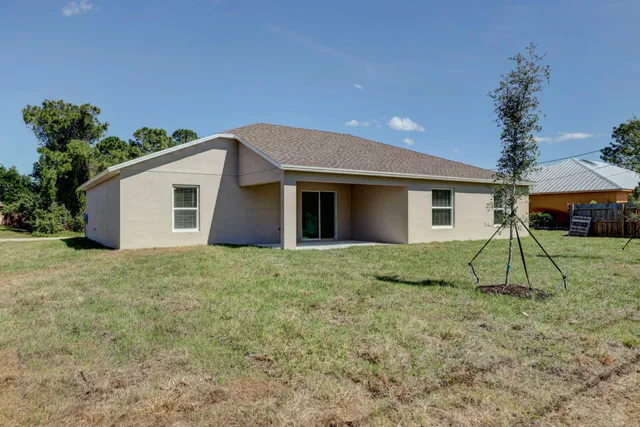 $2,695 | 3425 Southwest Europe Street, Port St. Lucie, FL 34953
