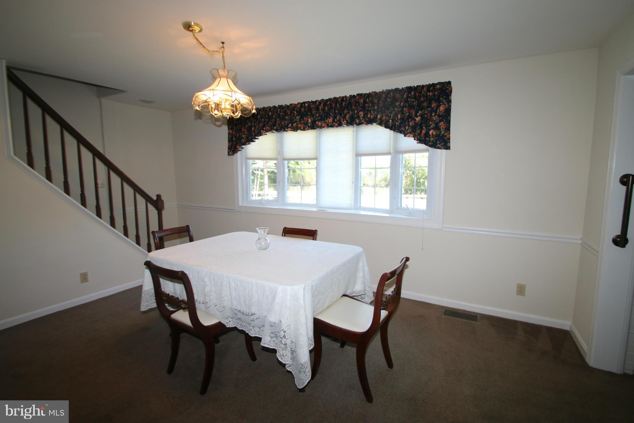 14431 Seneca Road Germantown, MD 20874 - Photo 7 of 23 Dining Room