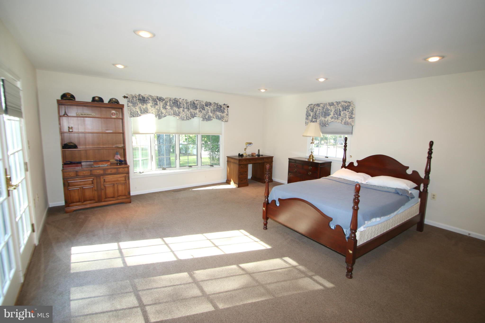 14431 Seneca Road Germantown, MD 20874 - Photo 10 of 23 Bedroom (Master)