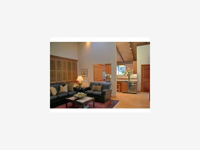 156 Spindrift Road Carmel, CA 93923 - Photo 4 of 9 Gallery Image 4