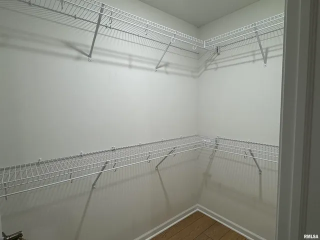 $2,500 | 5894 Butterfield Court, Bettendorf, IA 52722