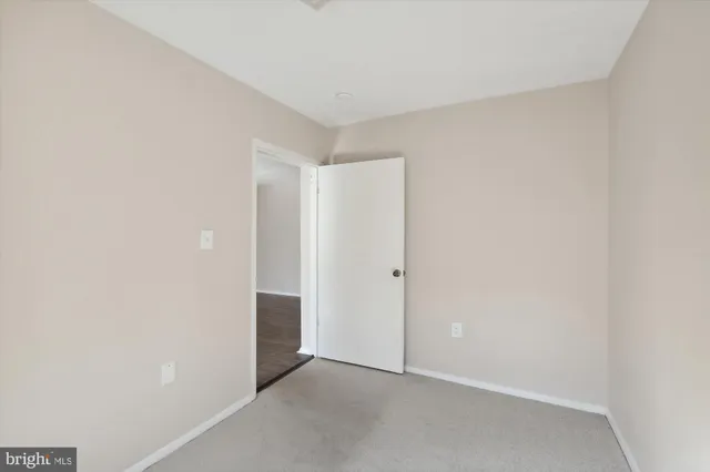 $2,250 | 12305 Braxfield Court, Unit 406, Rockville, MD 20852