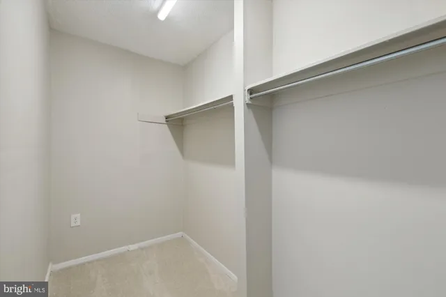 $2,250 | 12305 Braxfield Court, Unit 406, Rockville, MD 20852