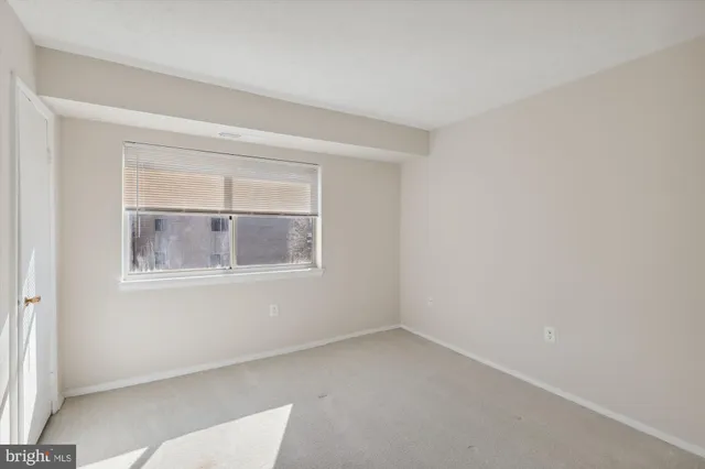 $2,250 | 12305 Braxfield Court, Unit 406, Rockville, MD 20852