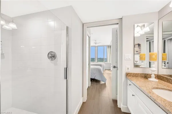 $5,500 | 6849 Grenadier Boulevard, Unit 503, Naples, FL 34108