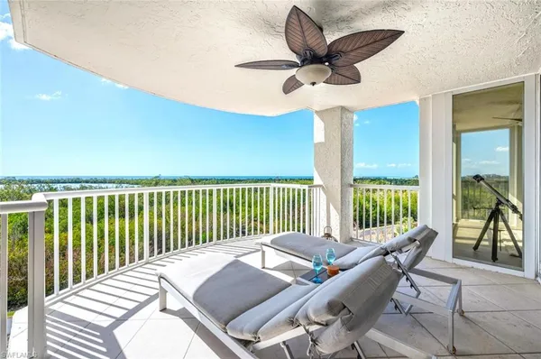 $5,500 | 6849 Grenadier Boulevard, Unit 503, Naples, FL 34108