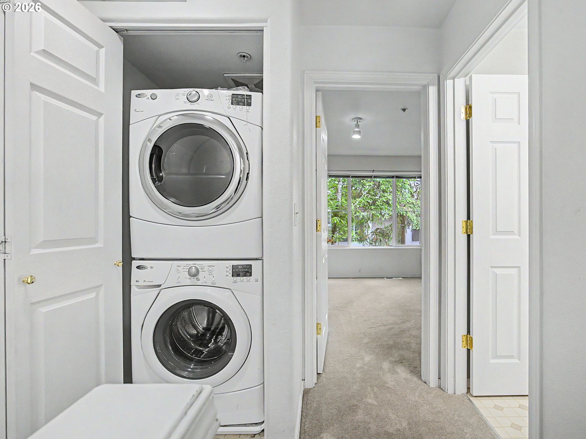 14176 Southwest Barrows Road, Unit 3 Portland, OR 97223 - Photo 18 of 46