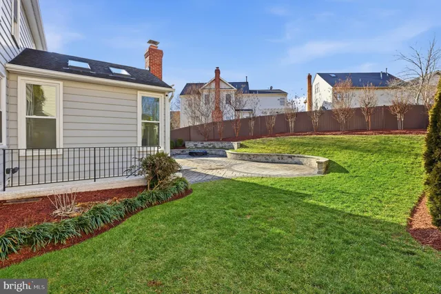 $1,399,000 | 13222 Maplecrest Drive, Potomac, MD 20854