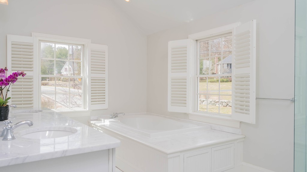 27 Main Street Dover, MA 02030 - Photo 13 of 22