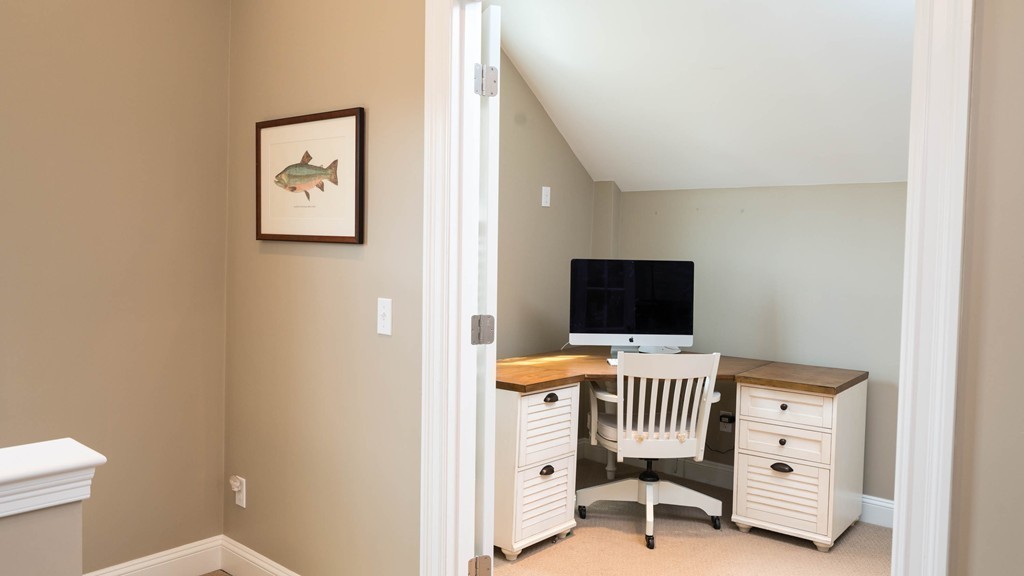 27 Main Street Dover, MA 02030 - Photo 20 of 22