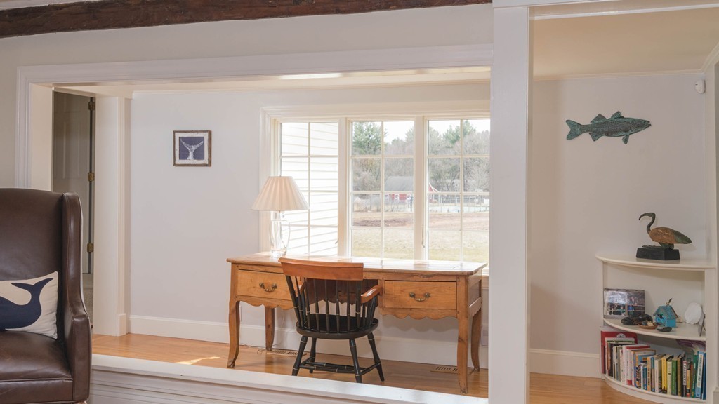 27 Main Street Dover, MA 02030 - Photo 8 of 22