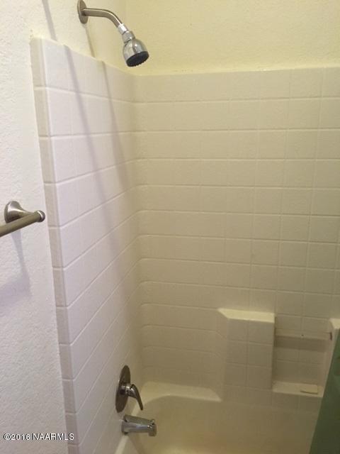 0 Turquoise Rnch Road, Unit 26B Winslow, AZ 86047 - Photo 23 of 39 Main Bath Tub Shower