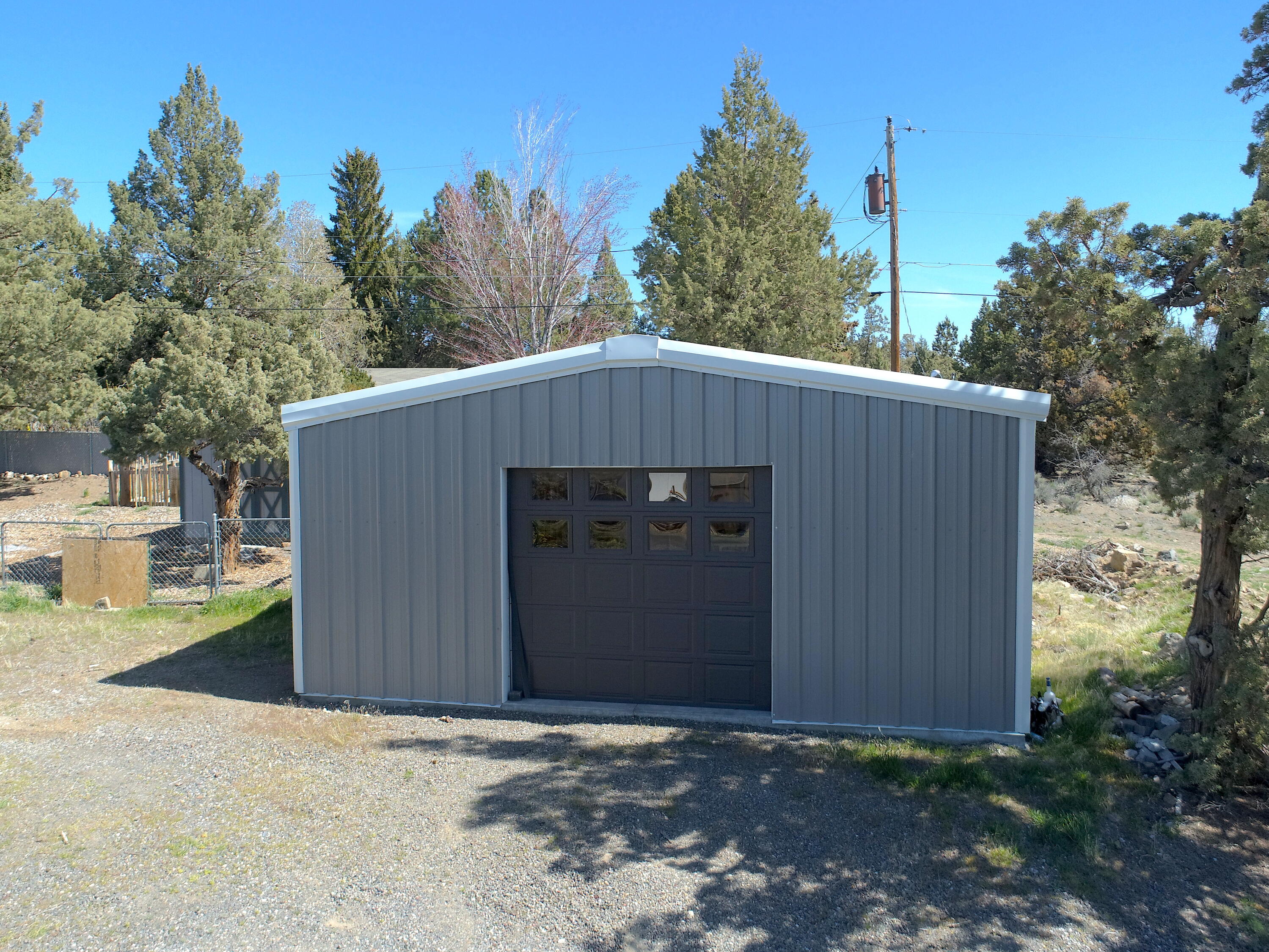 3024 Southwest 46th Street Redmond, OR 97756 - Photo 8 of 17 MLS8