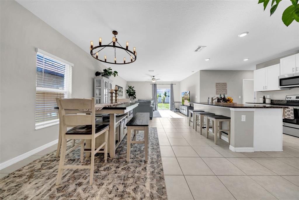 31440 Barrel Wave Way Wesley Chapel, FL 33545 - Photo 13 of 73