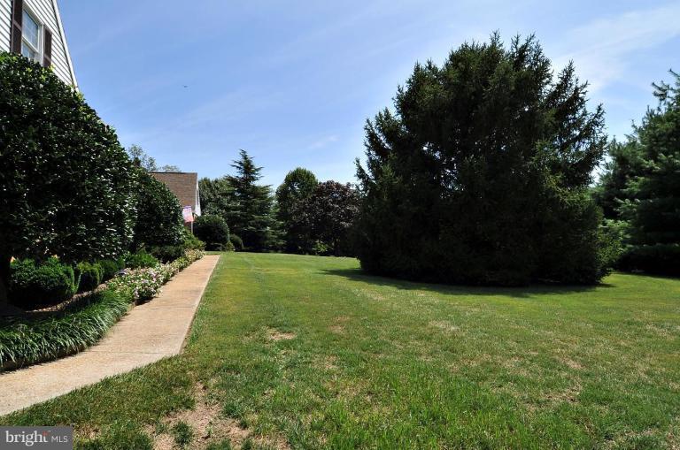 14310 Mt Oak Road Bowie, MD 20721 - Photo 2 of 30 Front Yard