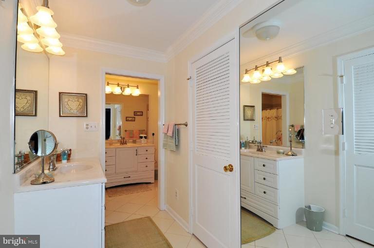 14310 Mt Oak Road Bowie, MD 20721 - Photo 22 of 30 Master Bath