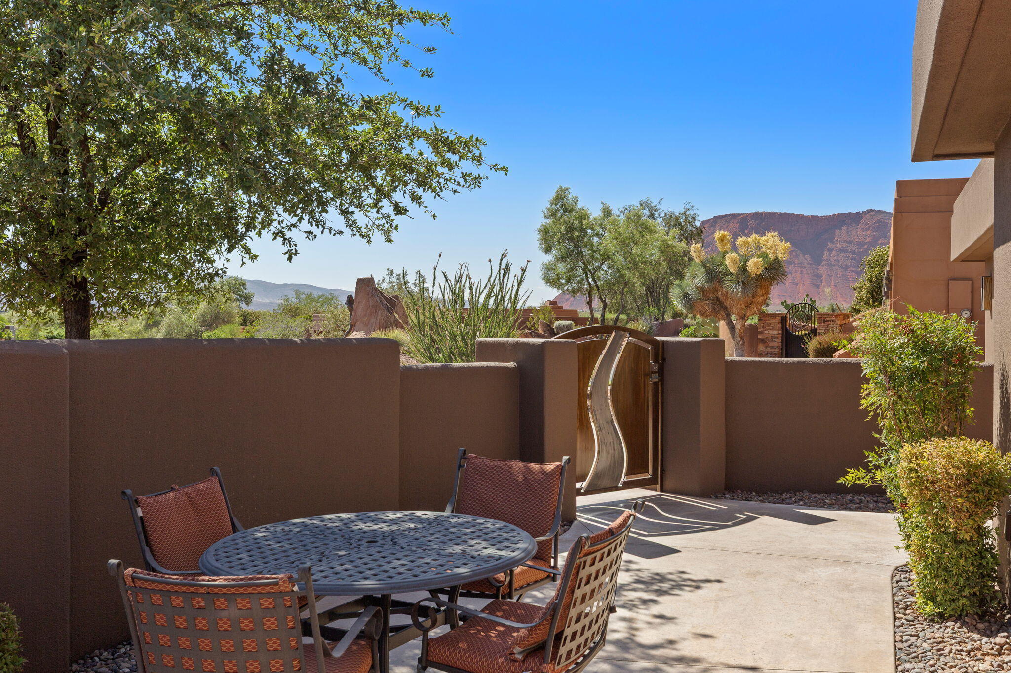 2410 Entrada Trail, Unit 3 St. George, UT 84770 - Photo 5 of 53 Front Patio