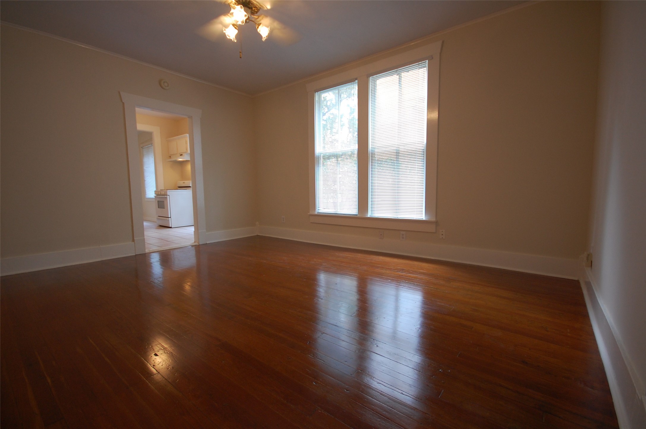 3416 Morrison Street, Unit 6 Houston, TX 77009 - Photo 13 of 32