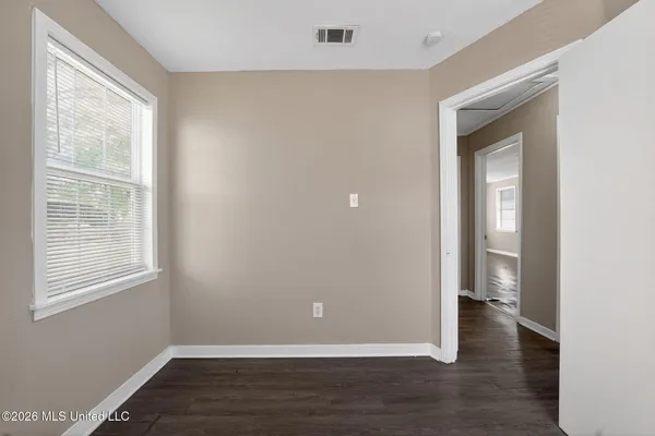 $69,900 | 1406 Cadillac Drive, Jackson, MS 39213