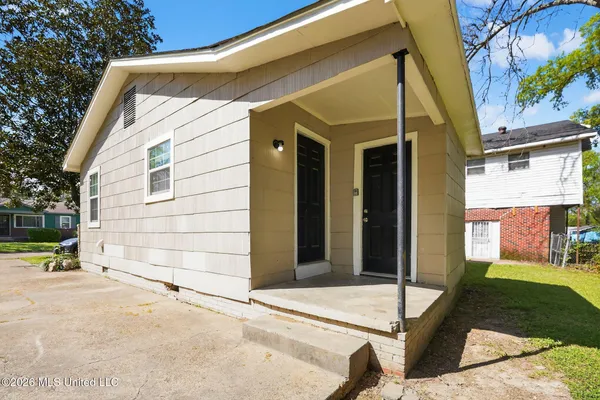 $69,900 | 1406 Cadillac Drive, Jackson, MS 39213