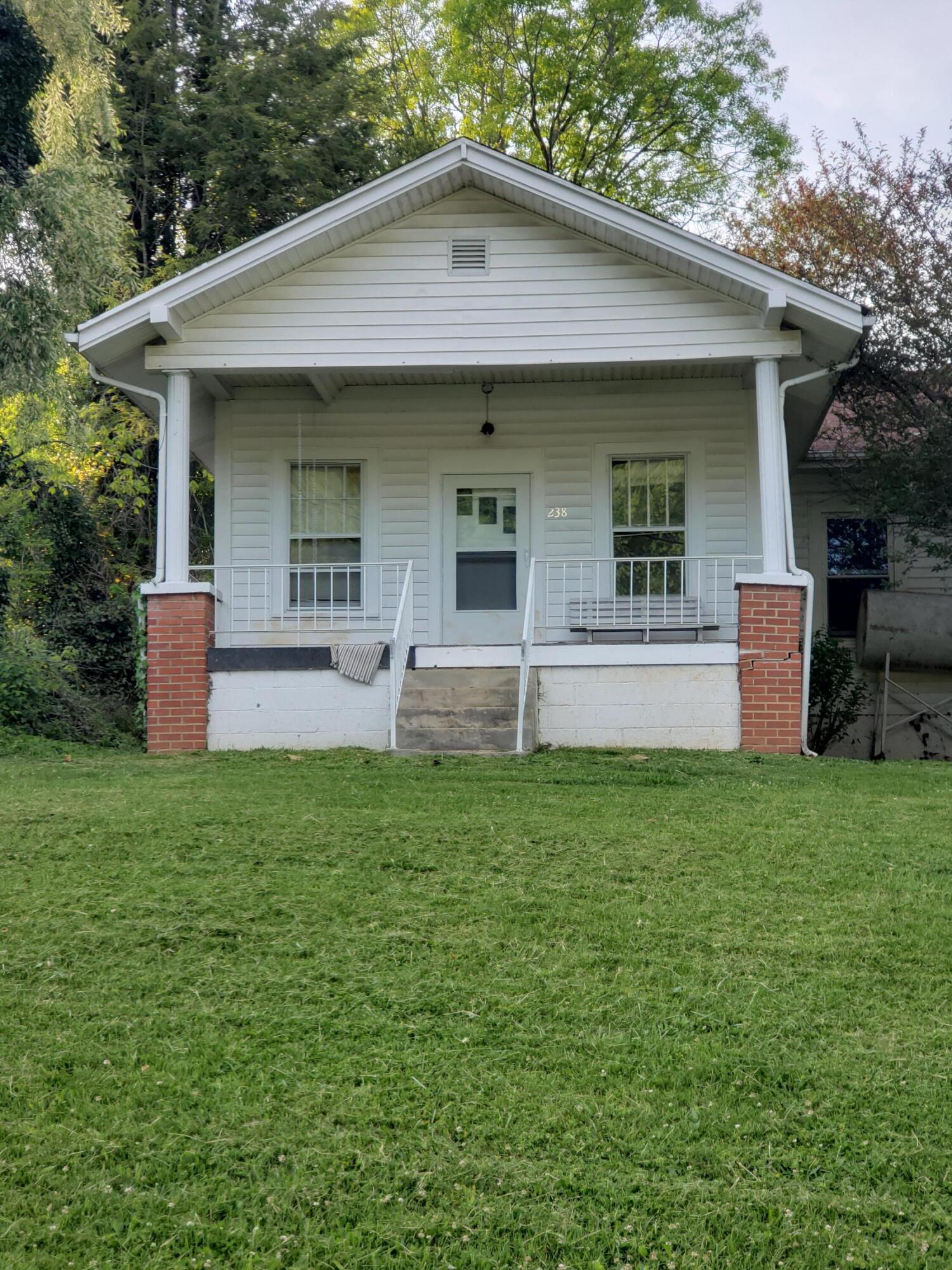238 Piercetown Road Butler, TN 37640 - Photo 1 of 8 steinmainpic