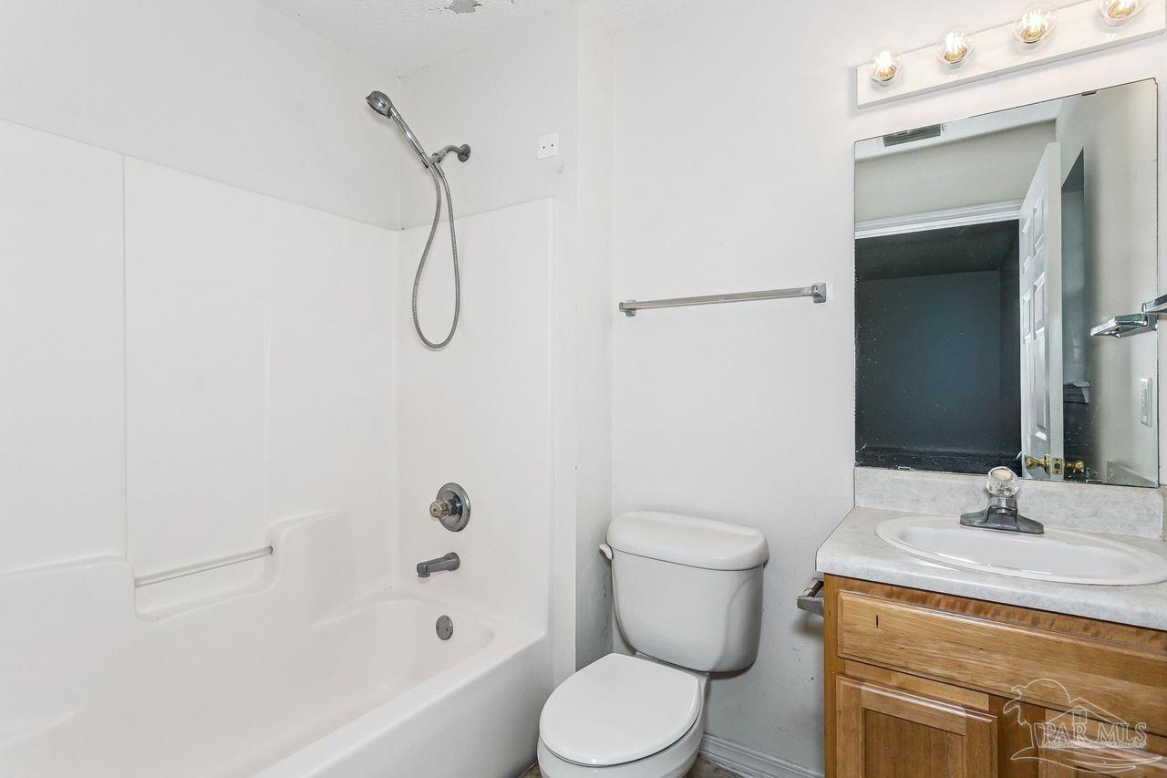 5351 Arrowhead Road Pensacola, FL 32507 - Photo 18 of 25