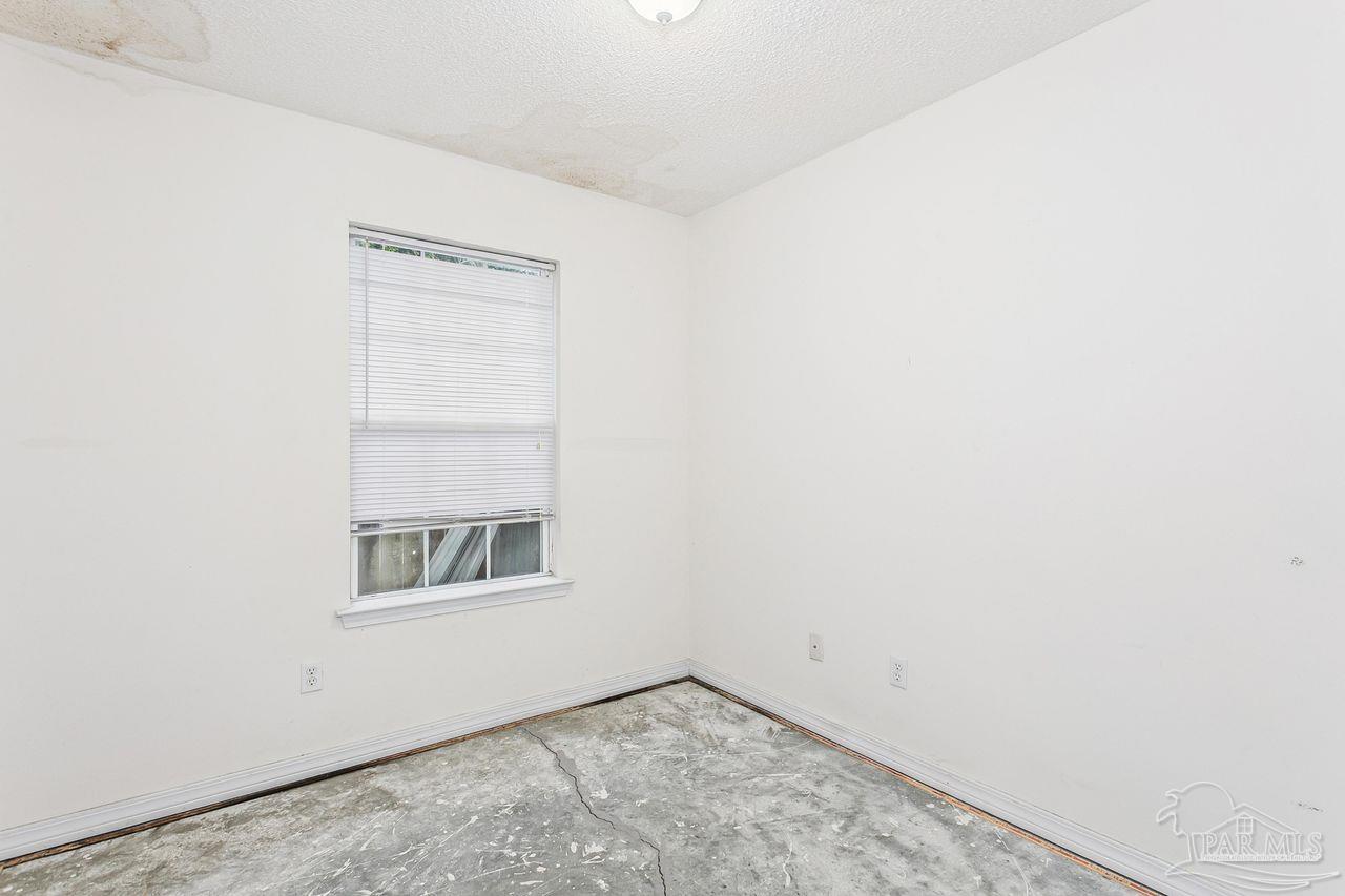 5351 Arrowhead Road Pensacola, FL 32507 - Photo 19 of 25