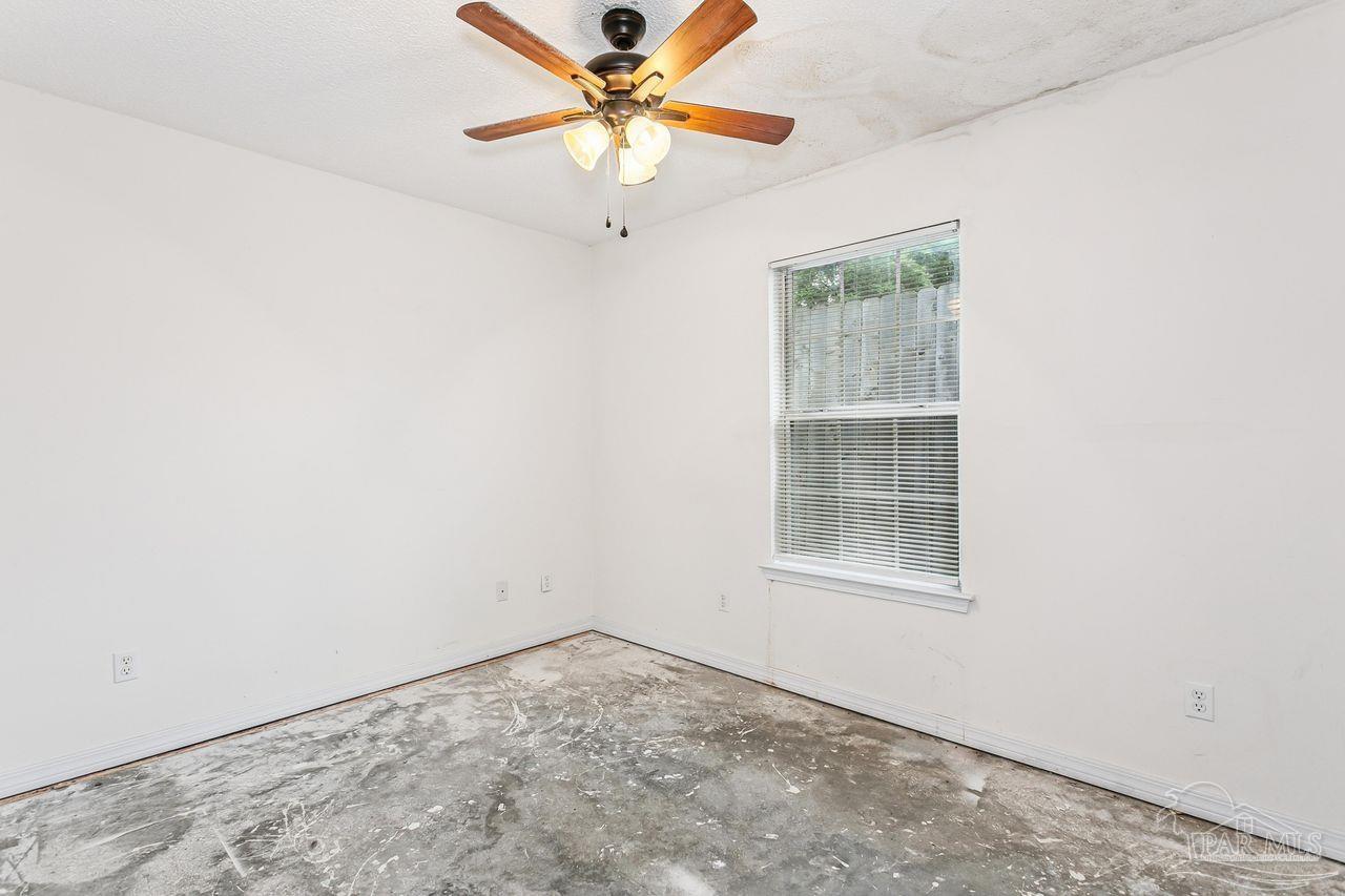 5351 Arrowhead Road Pensacola, FL 32507 - Photo 20 of 25