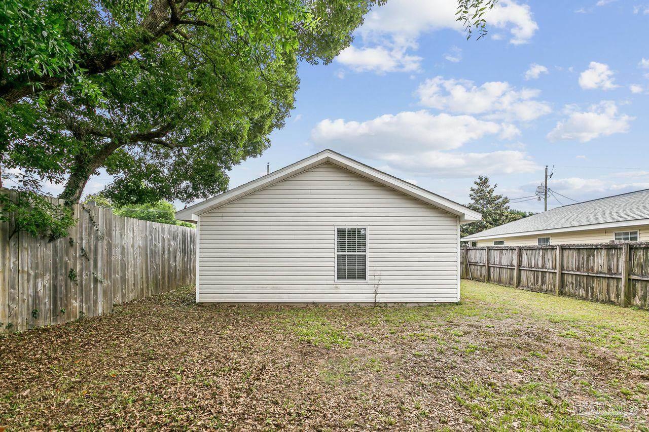 5351 Arrowhead Road Pensacola, FL 32507 - Photo 23 of 25