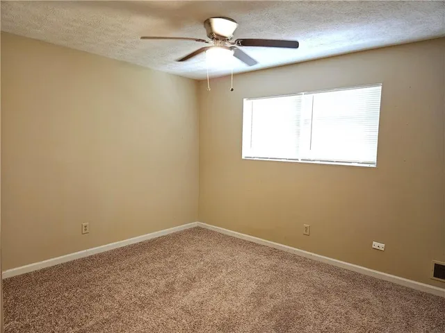 $1,600 | 2002 Smith Drive, Kennesaw, GA 30144