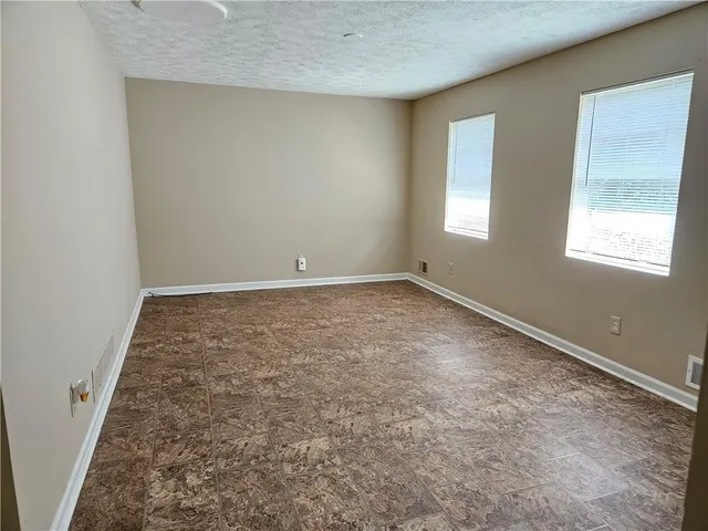 $1,600 | 2002 Smith Drive, Kennesaw, GA 30144