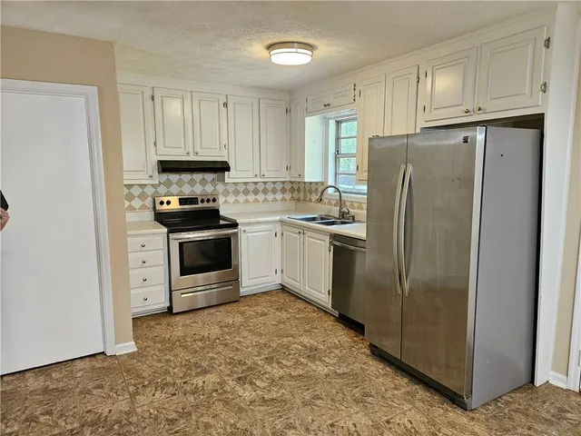 $1,600 | 2002 Smith Drive, Kennesaw, GA 30144