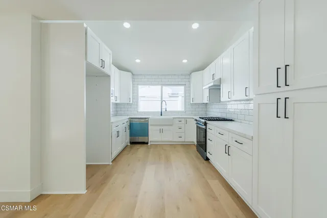 $899,999 | 2886 Galena Avenue, Simi Valley, CA 93065