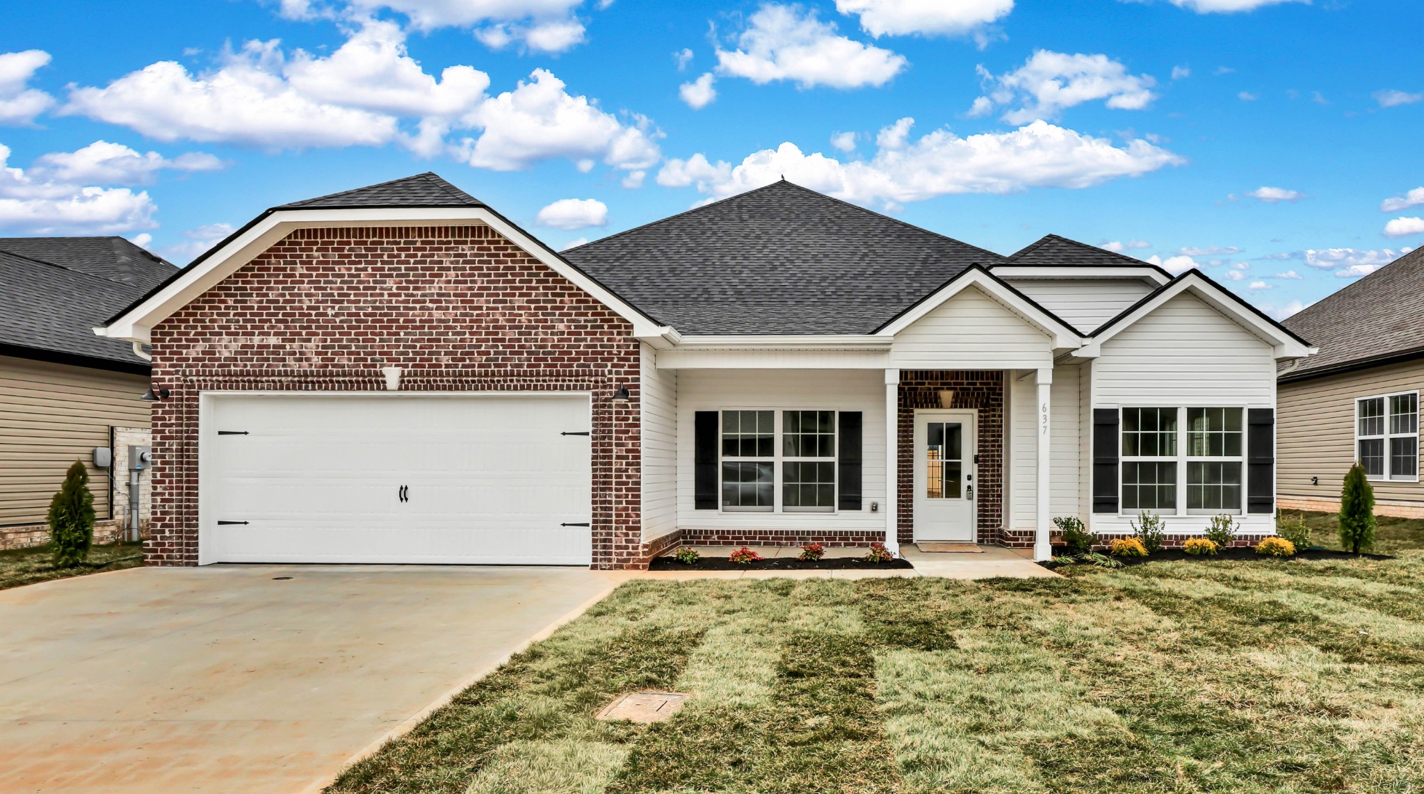 637 Woodrush Drive Clarksville, TN 37040 - Photo 1 of 42