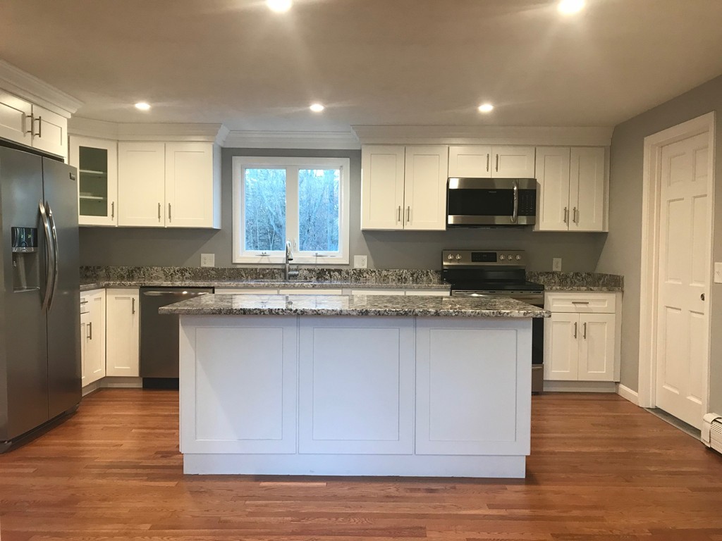 31 Intervale Road Dudley, MA 01571 - Photo 4 of 21 Gallery Image 4