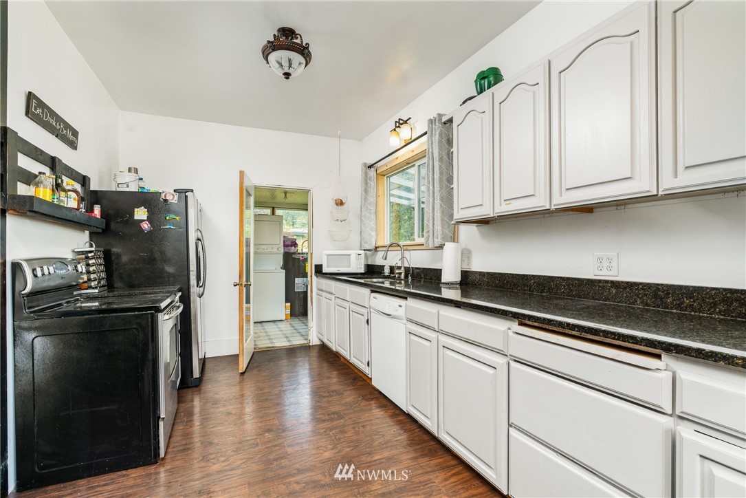 79 Southwest 10th Street Chehalis, WA 98532 - Photo 11 of 18 Gallery Image 11