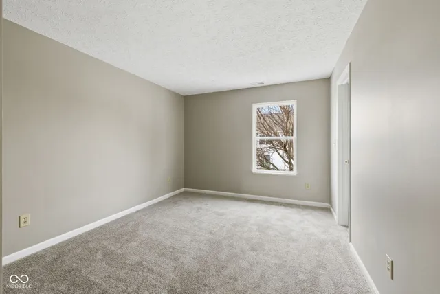 $320,000 | 8118 Tasman Drive, Avon, IN 46123