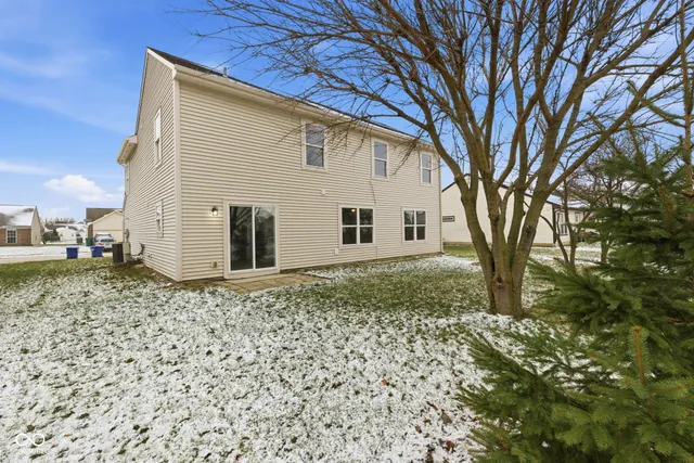 $320,000 | 8118 Tasman Drive, Avon, IN 46123