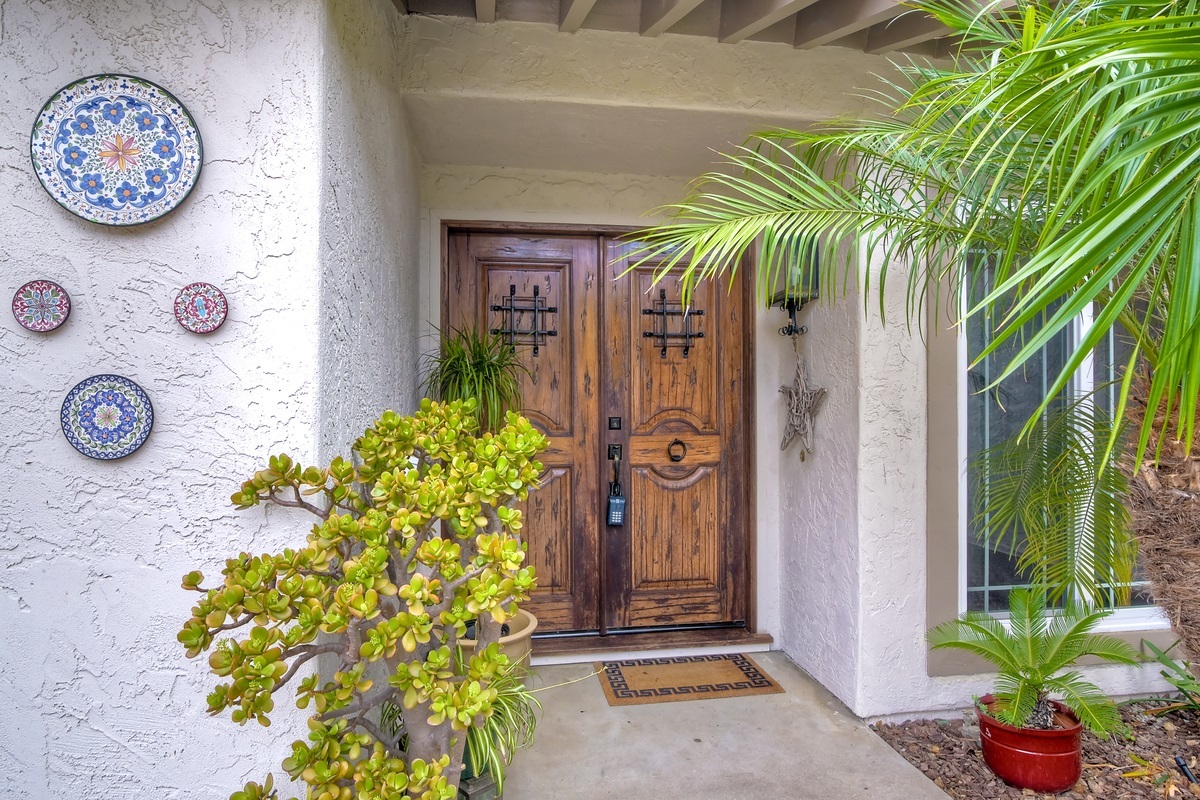 17087 Matinal Road San Diego, CA 92127 - Photo 3 of 25