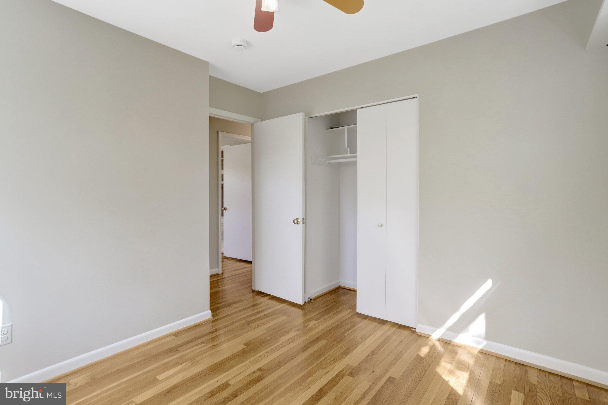 7800 Hayfield Road Alexandria, VA 22315 - Photo 29 of 57 Bedroom 2