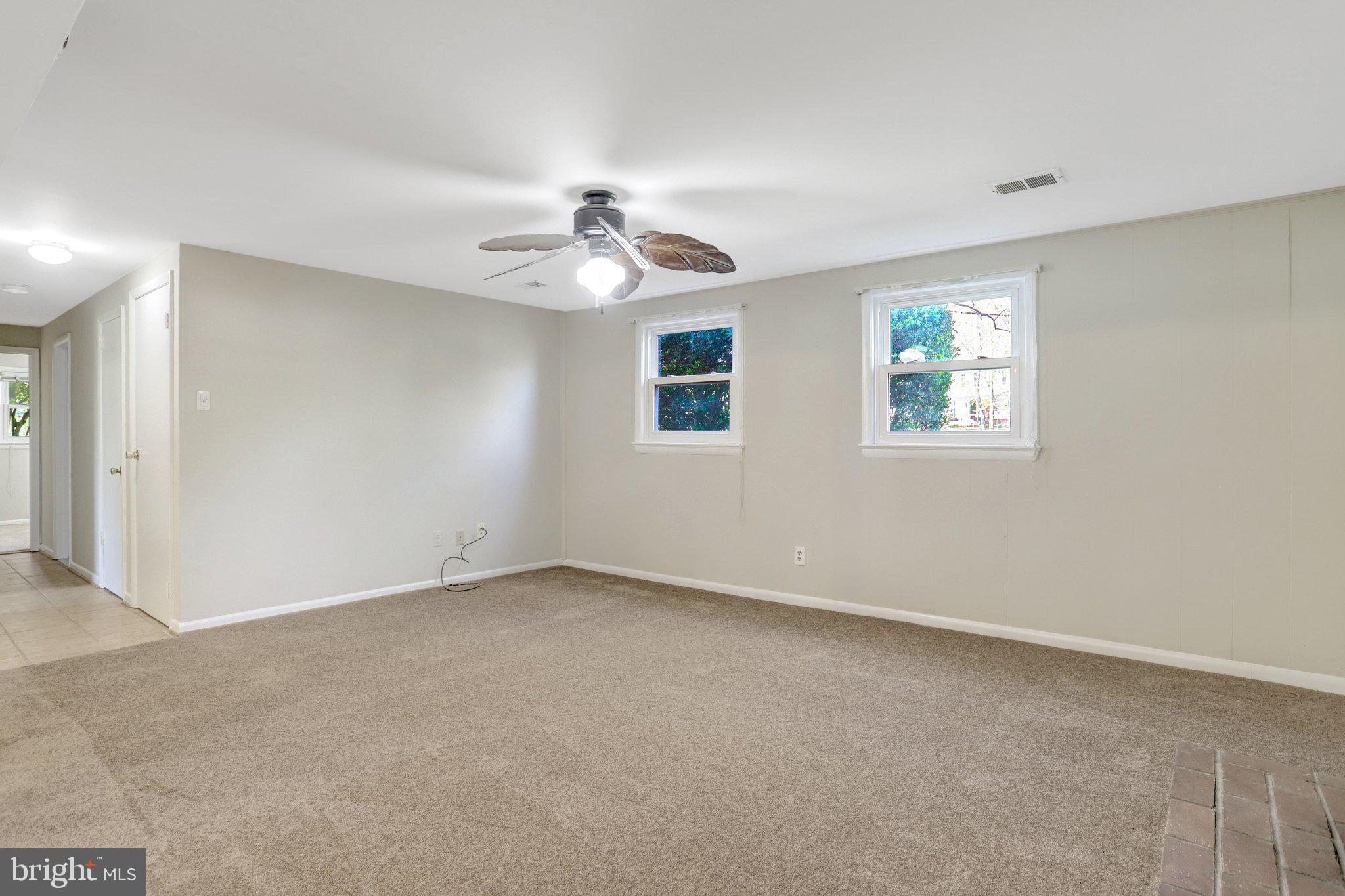 7800 Hayfield Road Alexandria, VA 22315 - Photo 40 of 57 Bedroom 4