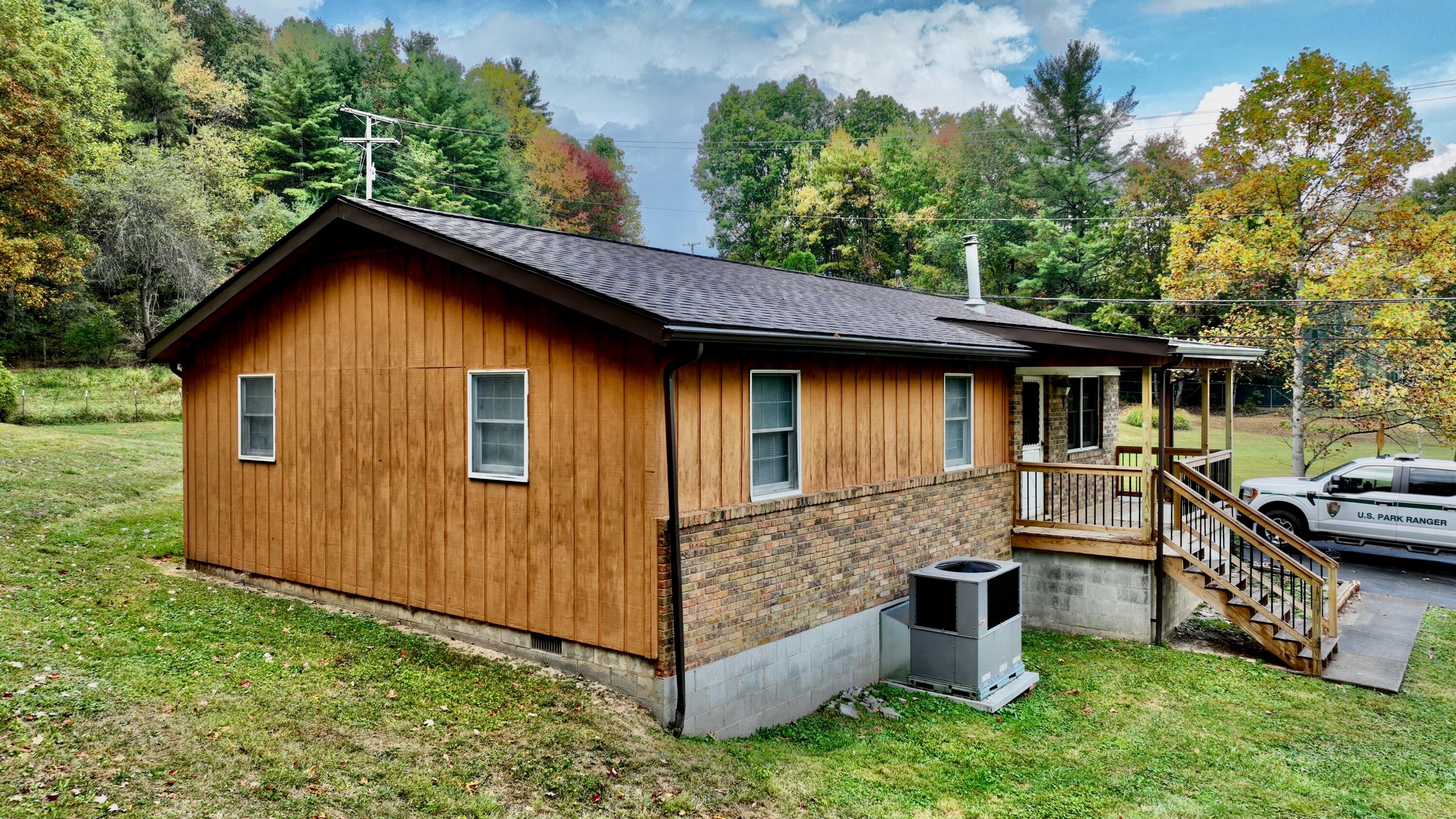 597 Pluto Road Shady Spring, WV 25918 - Photo 5 of 18 Gallery Image 5
