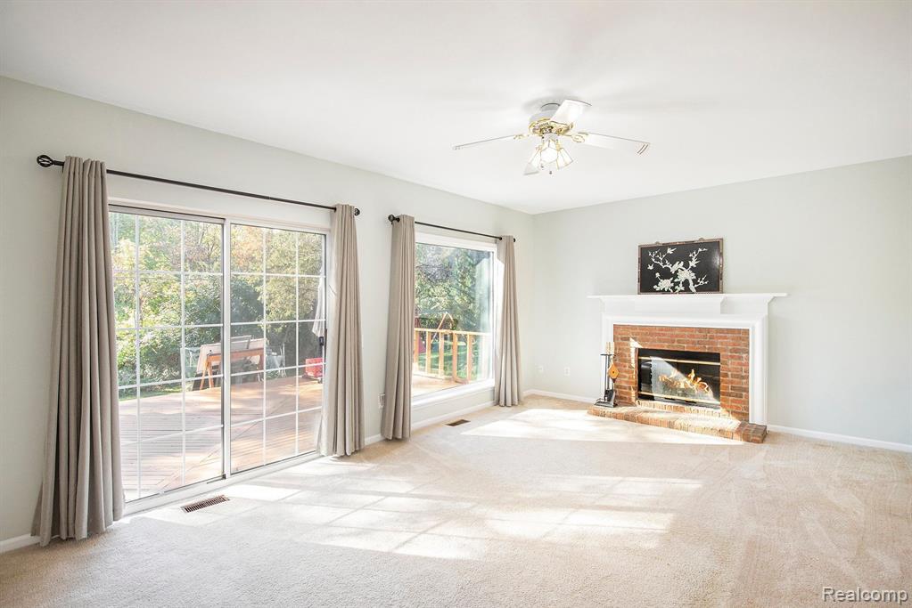 582 Whitney Drive Rochester Hills, MI 48307 - Photo 12 of 29