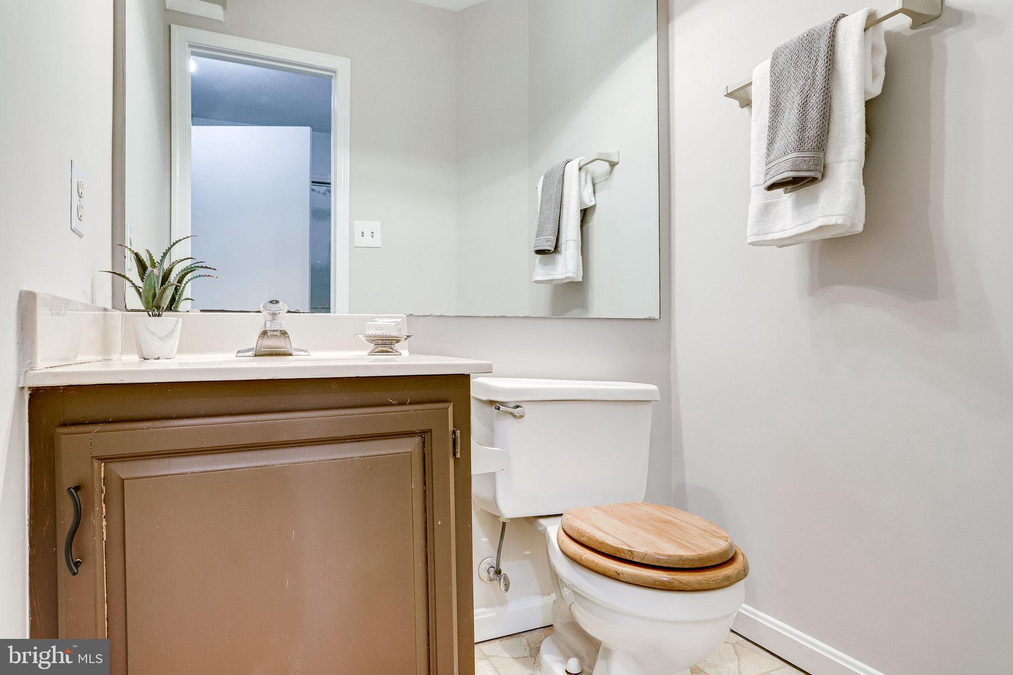 2378 Hunters Square Court Reston, VA 20191 - Photo 34 of 41 Full bathroom in the basement